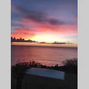 https://le-morne-charlotte.comcaribbean.com